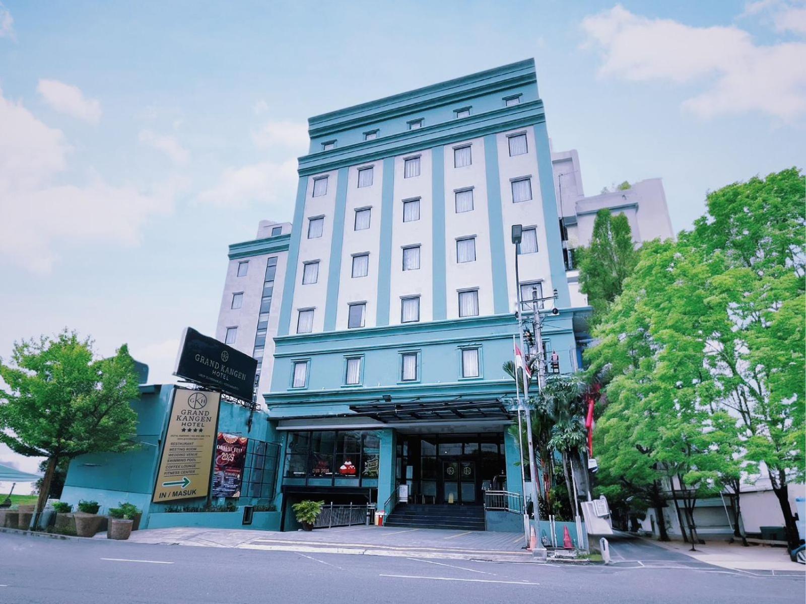 Grand Kangen Hotel Urip Sumoharjo Yogyakarta Buitenkant foto